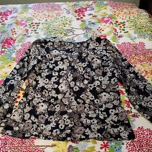 Banana Republic Long Sleeve Black and Gray  Floral Blouse Size XL